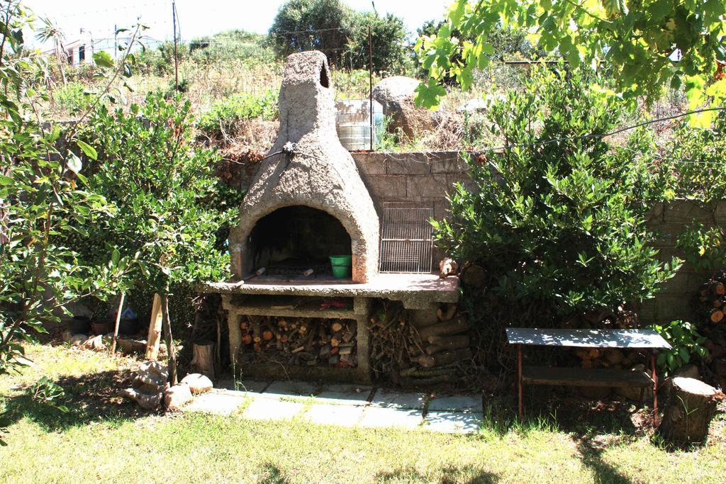 Appartamenti Salusai Trinita d'Agultu e Vignola Номер фото