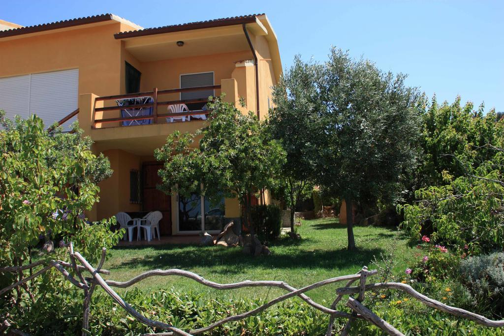 Appartamenti Salusai Trinita d'Agultu e Vignola Номер фото